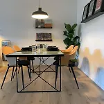 65qm Mit Balkon Und Carport In