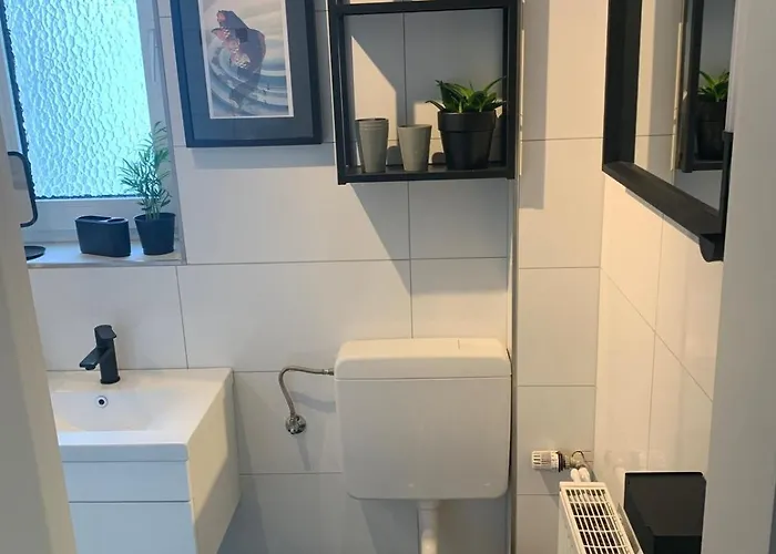 65qm Mit Balkon Und Carport In Appartement *