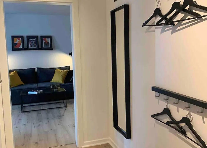 65qm Mit Balkon Und Carport In Appartement Bielefeld