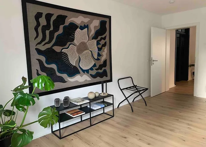 65qm Mit Balkon Und Carport In Appartement